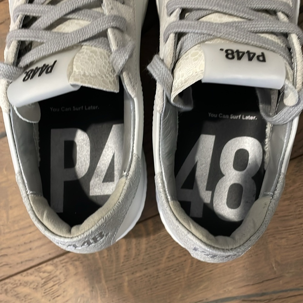 P448 Thea Platform Sneakers  White Suede Silver Size 39 - Picture 3 of 9